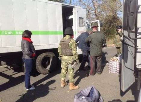 Передача осужденных из «ДНР»: Опубликованы кадры (ФОТО)