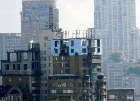 В центре Киева начал расти «монстр» (ФОТО)