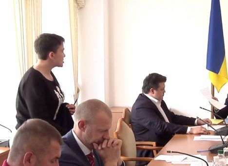 У нас сорвано заседание: Опубликованы кадры скандала с Савченко в ВР (ВИДЕО)