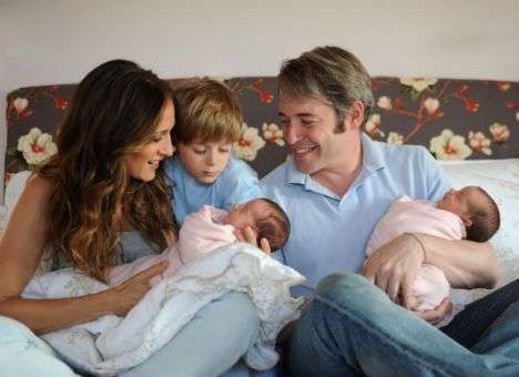 Знаменитости и суррогатное материнство