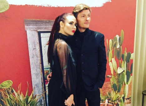 Знаменитый артист «сбежал» из России вместе с семьей