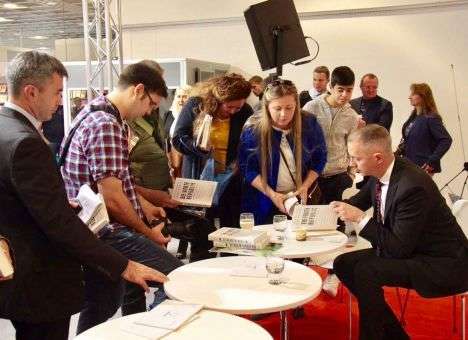 Книгу Ложкина «Четвертая республика» презентовали в Европе