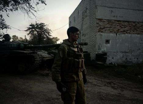 Боевик «Гиви» пытается договориться с бойцами ВСУ «про выход»