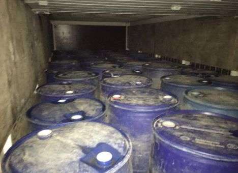 В Луцке задержали столько контрафактного спирта, что хватило бы наполнить бассейн (ФОТО)