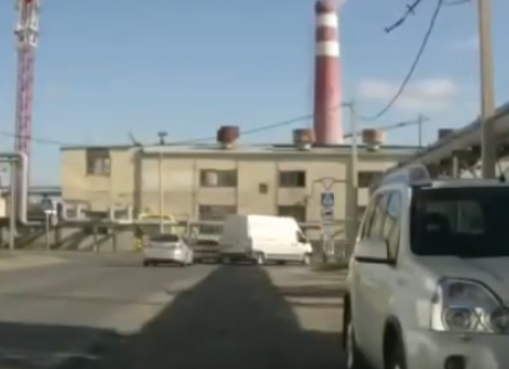 В Краснодаре разгулялась стихия: С домов слетают крыши (ВИДЕО)