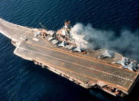 Британия об «Адмирале Кузнецове»: Дряхлый, ржавый, несуразный, но он у них есть