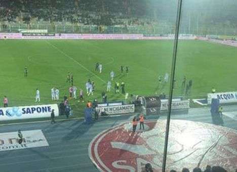 Матч Серии А был приостановлен из-за землетрясения