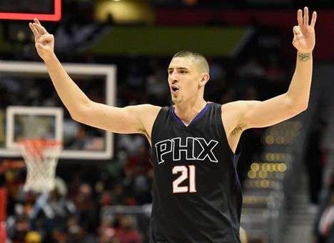 Украинец начал новый сезон в НБА с поражения