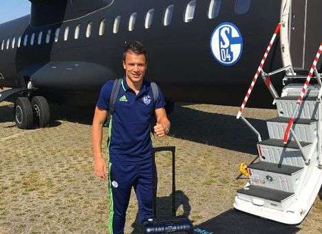 Коноплянка расхохотался от работы переводчика «Шальке» (ВИДЕО)