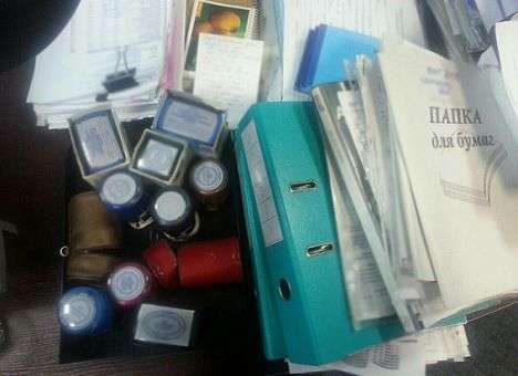 К чиновникам Кернеса пришел спецназ (ФОТО)