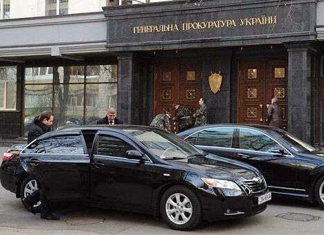 Луценко начал угрожать «забывчивым» нардепам