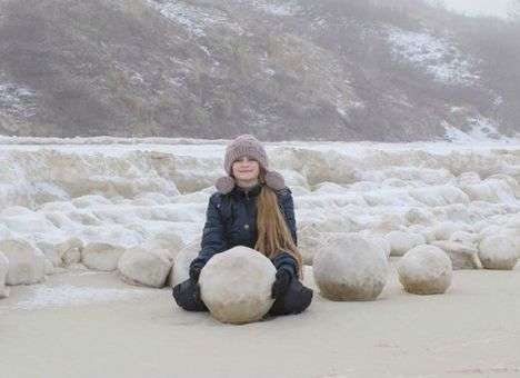 Такое здесь впервые: Опубликованы кадры уникального природного явления в Сибири (ФОТО)