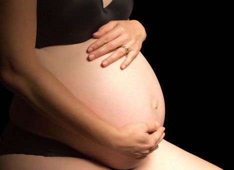 В Киеве с беременной женщиной произошел несчастный случай