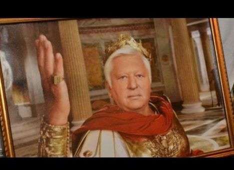 Бриллианты Пшонки «всплыли» в Крыму