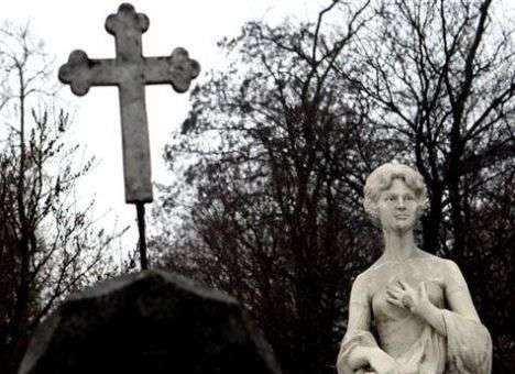 Разведка сообщила, чем угрожают захоронения боевиков на Донбассе