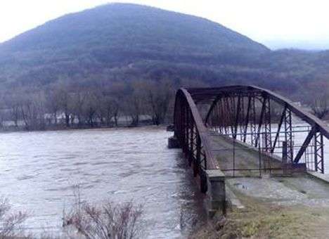 Пограничники поймали двух украинцев в гидрокостюмах