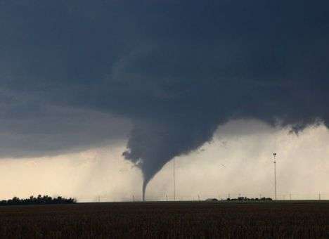 В Италии в результате урагана погибли два человека