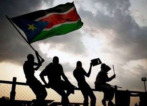 В Южном Судане неизвестный расстрелял 11 болельщиков