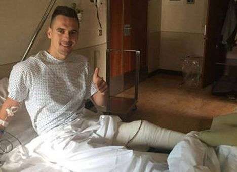 Звезда сборной Польши расплакался, узнав диагноз врачей