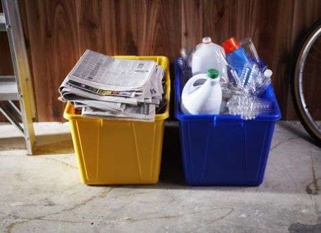 Украинцев могут заставить доплачивать за мусор