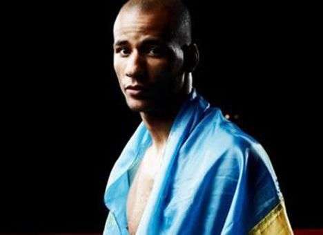 Украинский боксер нокаутировал соперника в США