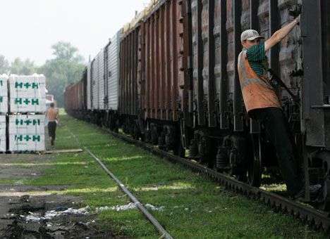 Перевозки в Украине могут перейти под контроль России