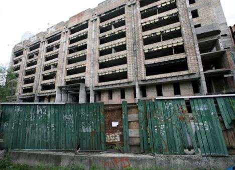 Как киевляне предлагают решить вопрос с долгостроями