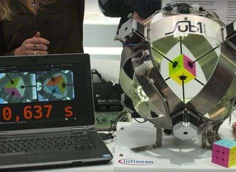 Компьютер собрал кубик Рубика за 0,637 секунды