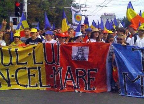 Президент Румынии допускает объединение с Молдовой