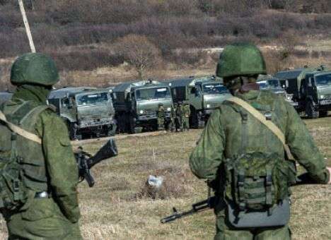 Россия стягивает вооружение в Крым