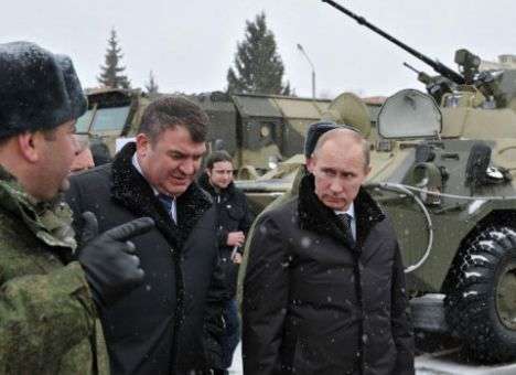 Путин уверяет, что российская армия никому не угрожает