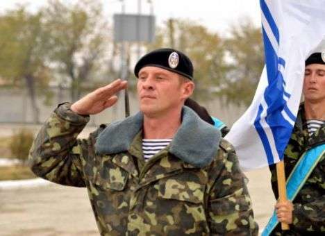 Президент поздравил морпехов с праздником