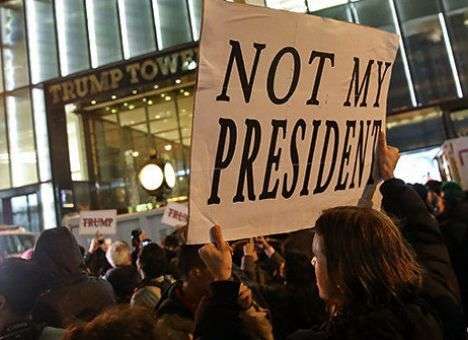 Противники Трампа в США объединились в альянс