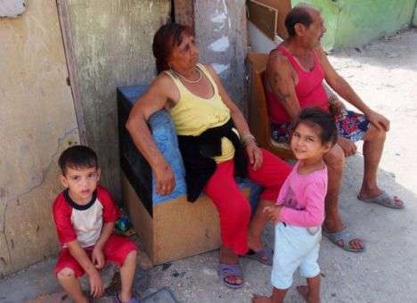 Каждый четвертый ребенок в ЕС живет на грани бедности