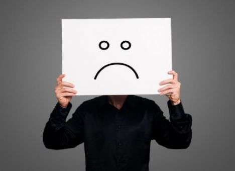 Какие болезни вызывает пессимизм, выяснили ученые