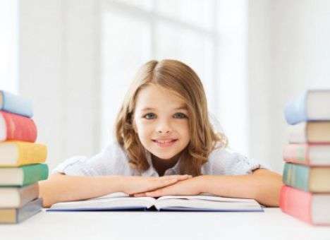 Как родительская любовь отражается на интеллекте детей, рассказали ученые