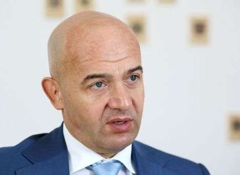 Кононенко считает, что инфраструктурные законопроекты важнее Саакашвили