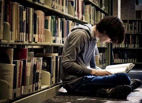 Специалисты назвали 6 причин, почему стоит читать книги