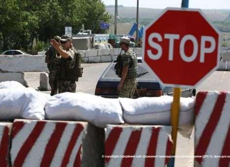 Пункты пропуска на Донбассе изменят работу