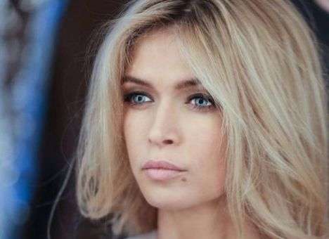 Украинская певица, стала самой сексуальной девушкой России