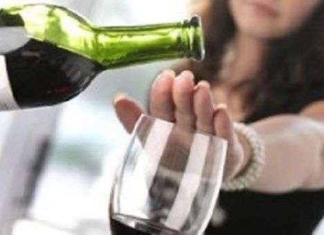 Ученые рассказали, почему не стоит полностью отказываться от алкоголя