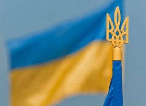 МИД выразил протест по поводу поджога флага Украины в Москве