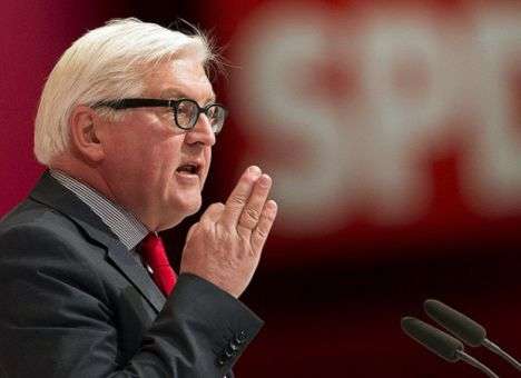 Штайнмайер призвал к диалогу с Россией