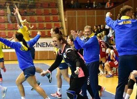 Сборная Украины по гандболу вышла в плей-офф ЧМ-2017