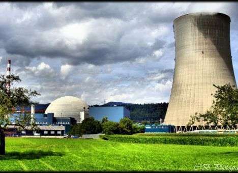 В Швейцарии проходит референдум о досрочном закрытии АЭС