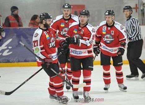 «Донбасс» забросил шесть шайб «Дженералз»