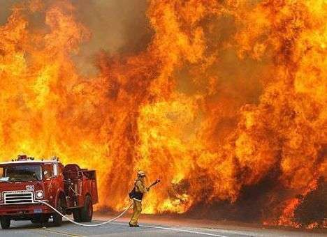 В Израиле из 90 пожаров 30–40 были вызваны поджогами