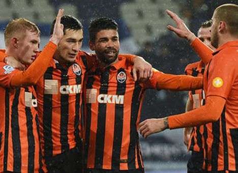 «Шахтер» на выезде обыграл «Днепр» (ВИДЕО)