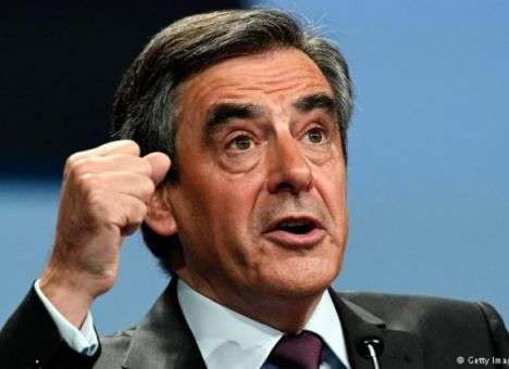 Фийон собирается покончить с «жалкой пятилеткой» правления Олланда