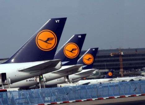 Пилоты Lufthansa продлили забастовку